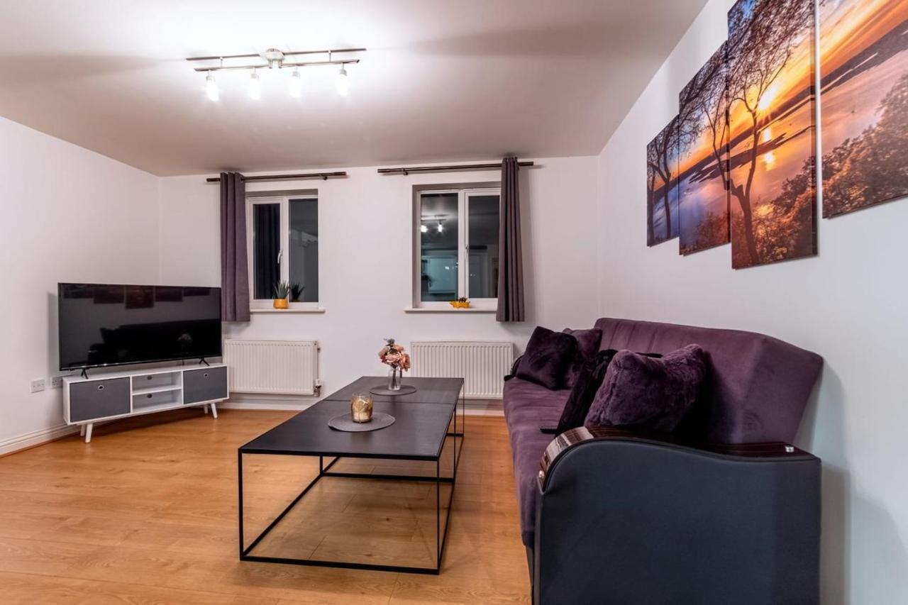 80 Clayburn By Incredible Stay Πήτερμπορο Εξωτερικό φωτογραφία