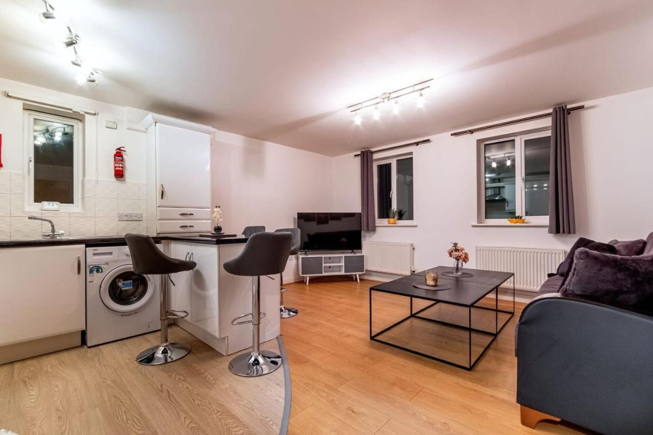 80 Clayburn By Incredible Stay Πήτερμπορο Εξωτερικό φωτογραφία